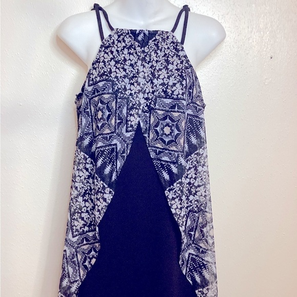 Material Girl Sleeveless crop Dress - Picture 2 of 10